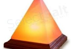 Himalayan pyramid salt lamp